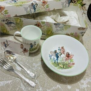 Grenadier Kids dinnerset Enchanted Fairy Mug and Bowl Set with Green Accents